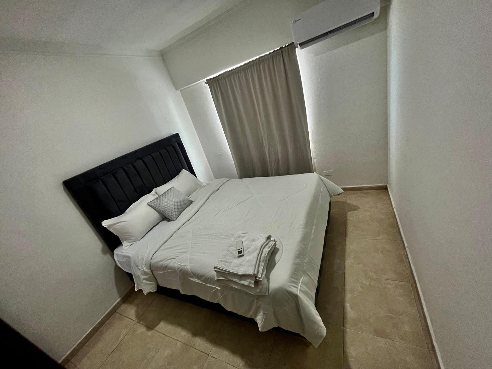 Residencial Ana Maria Hotell Santo Domingo Exteriör bild